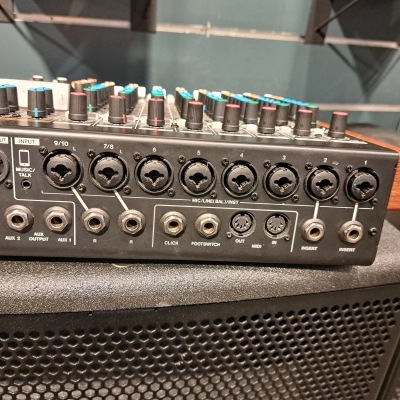 Tascam - MODEL 12 7